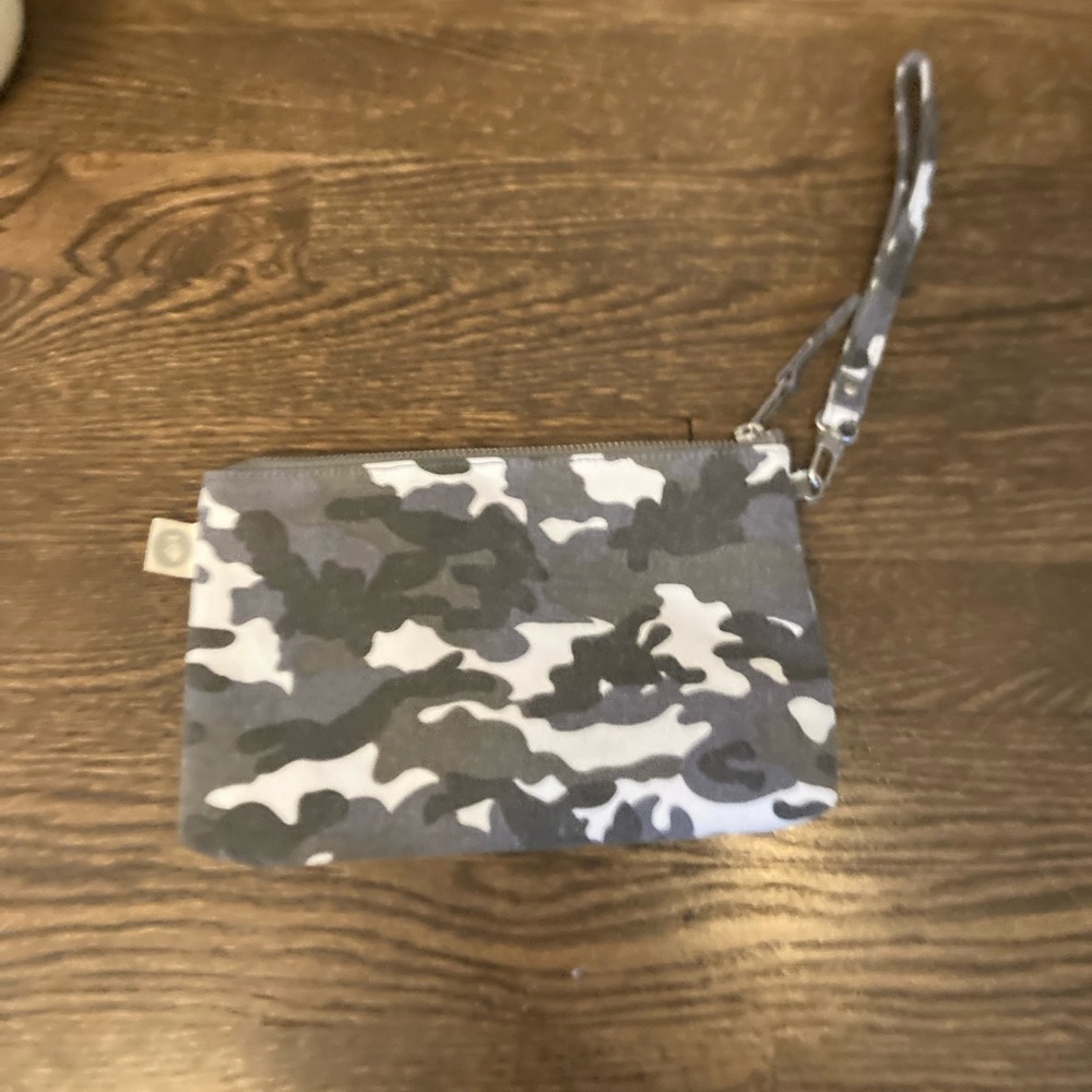 Koala kansas wristlet